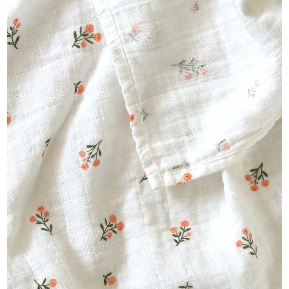 A Little Lovely Company Muslin Cloth Set of 2: Little Flowers