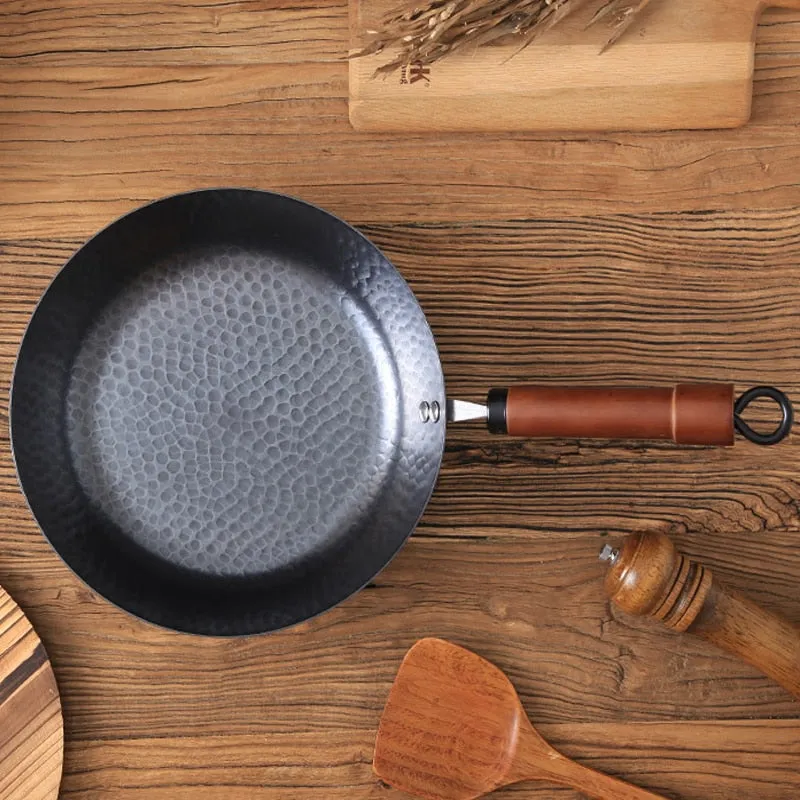 Hammer Cast Iron Frying pan,Carbon Steel Wok,Durable Non-stick Pans,