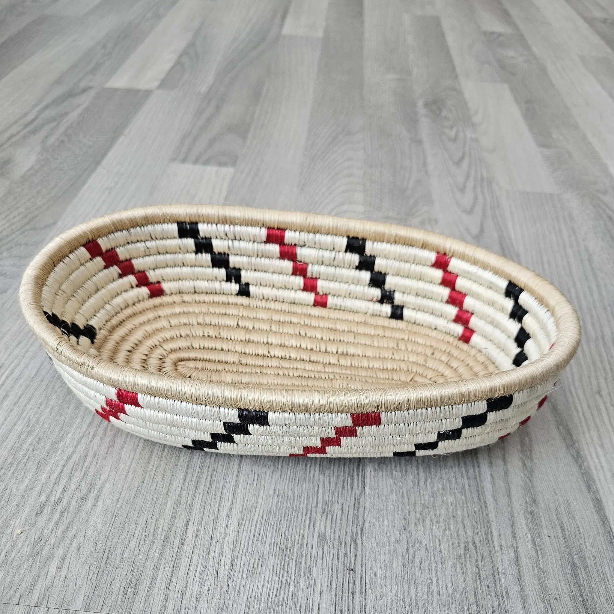 Rwandan basket - Bread basket - Garuka