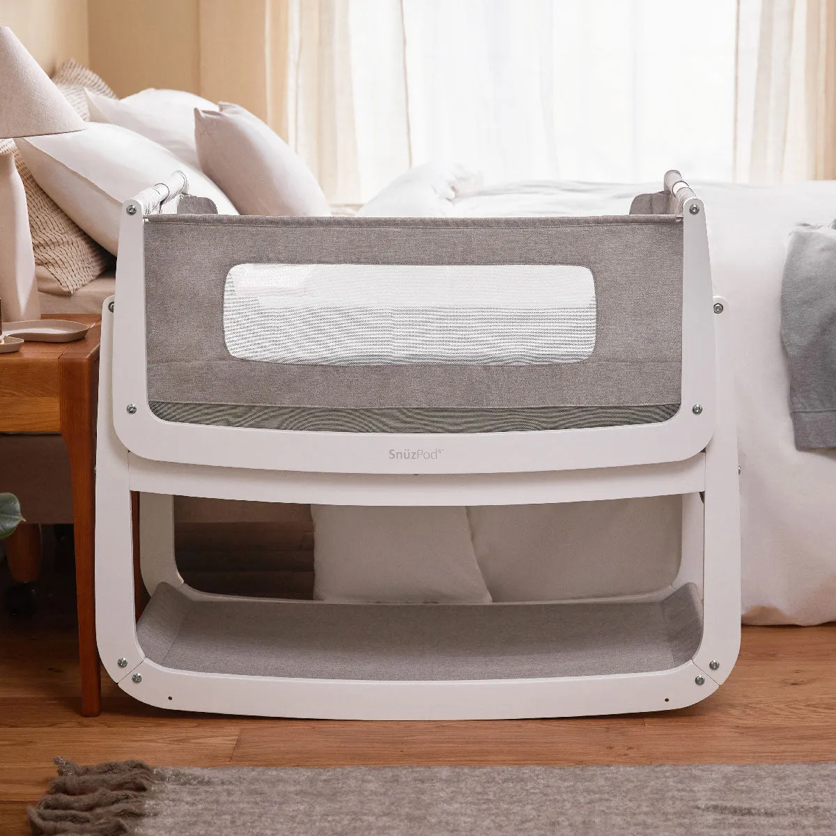 SnuzPod4 Bedside Crib